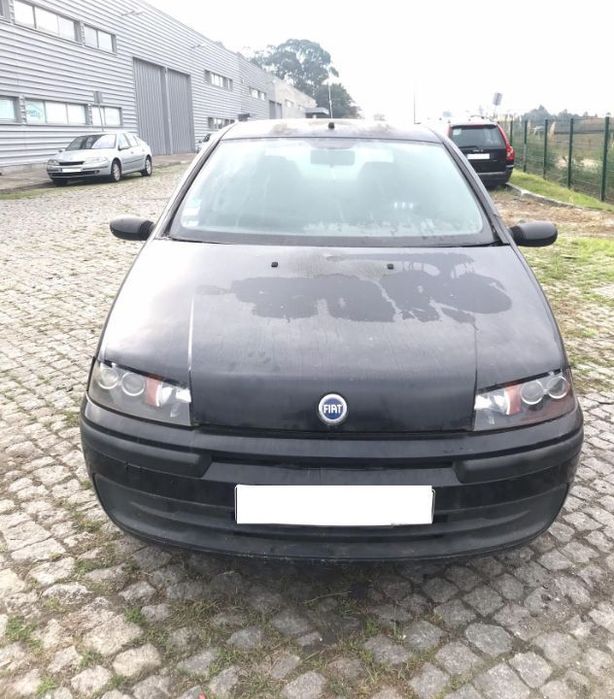 Fiat Punto (188) 1.2 5P 2000 - Para Peças