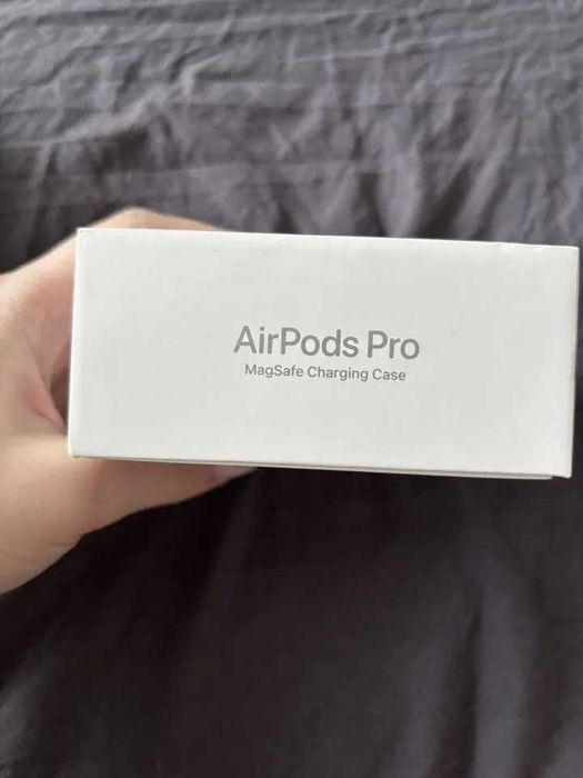 Навушники Apple AirPods Pro