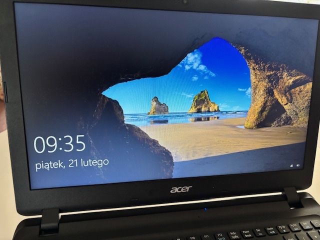 Laptop ACER - stan idealny