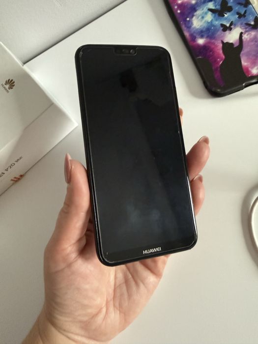 Huawei P20 lite + etui