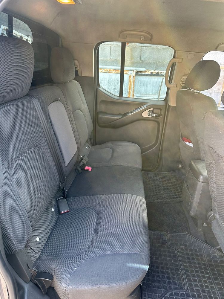 Nissan Navarra D40