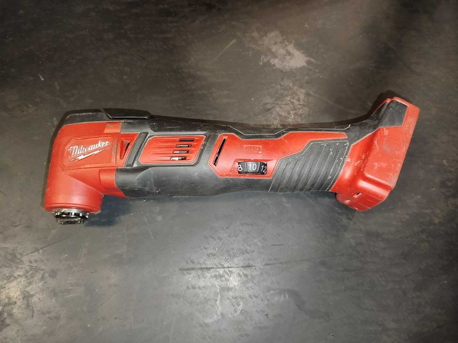 Urządzenie Wielofunkcyjne Milwaukee m18bmt