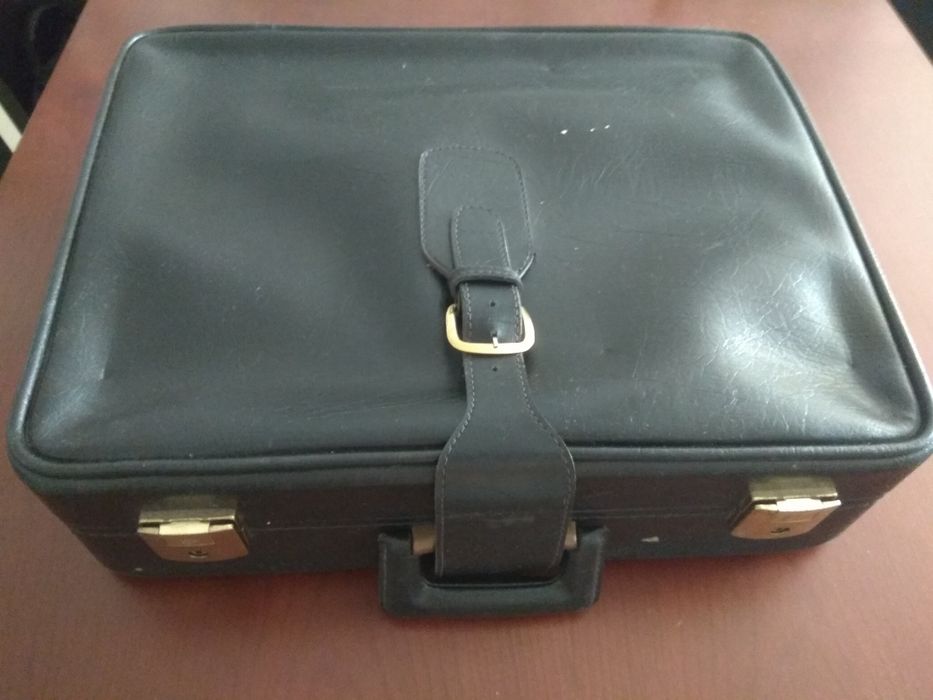 Malas de viagem / para talheres