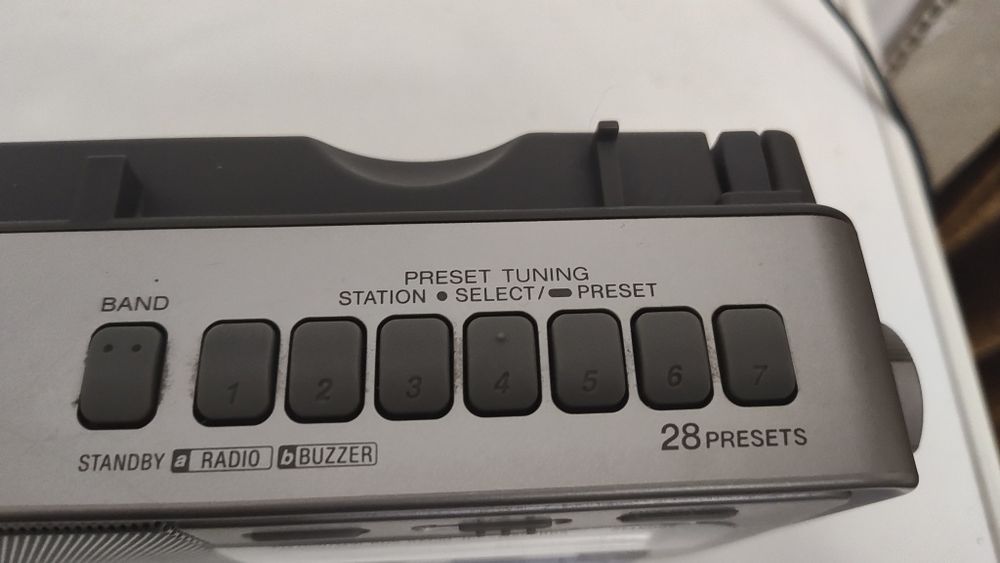 Sony icf-m60srds радиоприемник