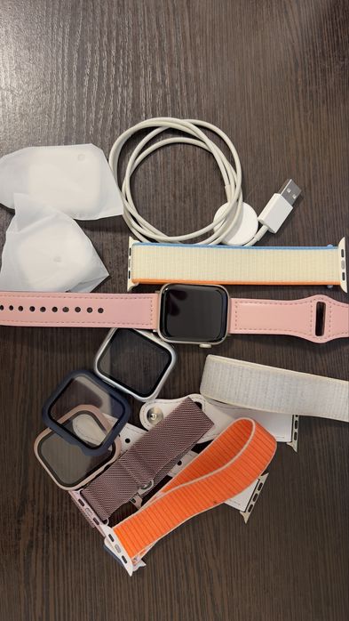 Часы Apple Watch SE 2, 44 мм. Б/У