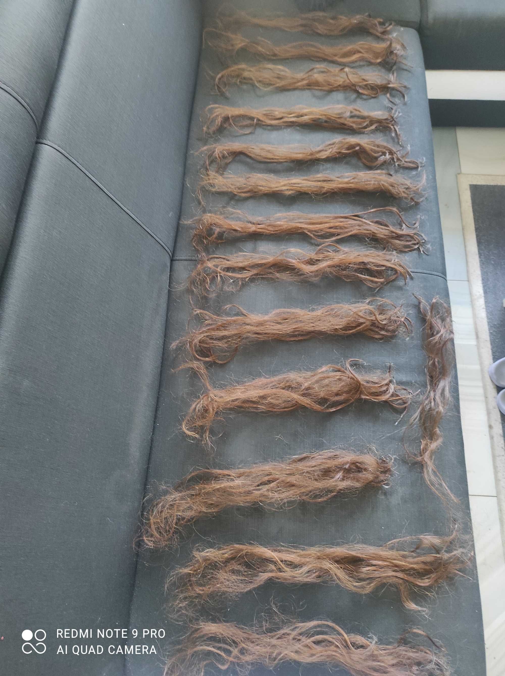 Włosy używane brąz 50 cm .135 sztuk