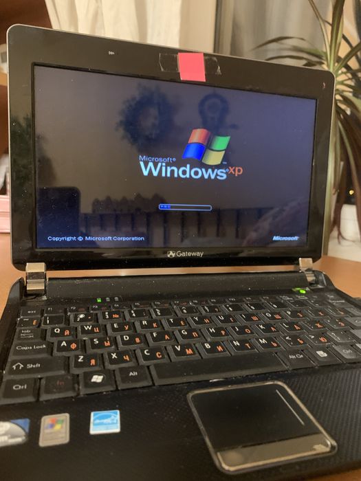 комп'ютер маленький