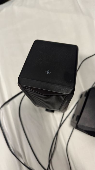 Vendo colunas para computador rgb