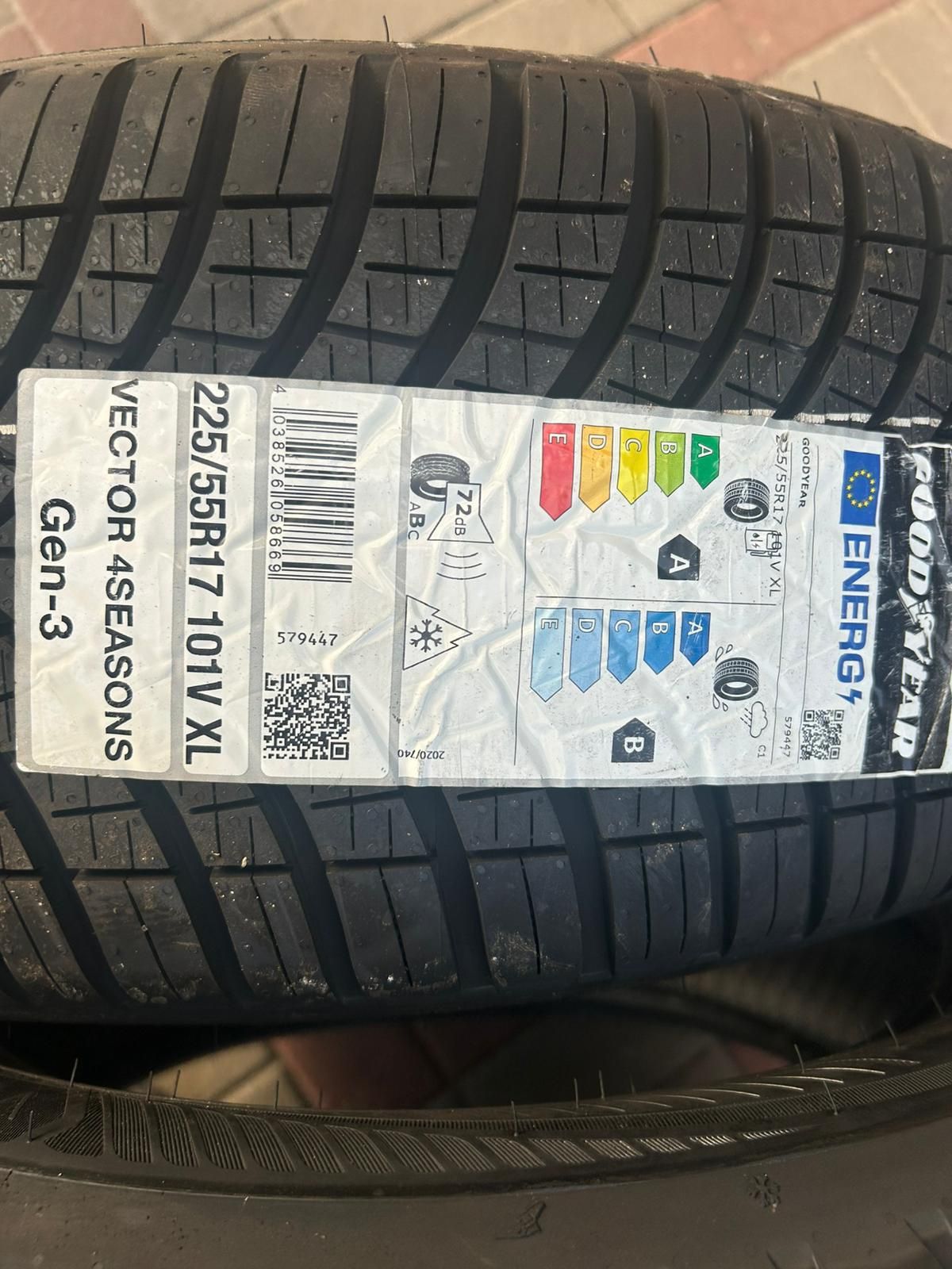 Goodyear 225/55/17 opony wielosezonowe