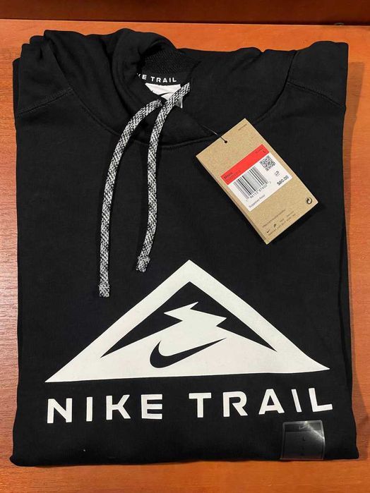 Nike Running Trail Hoodie DV9324-010 толстовка худі кофта оригінал