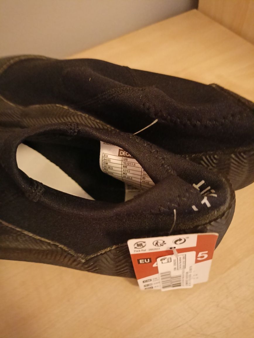 Buty do pływania Decathlon nowe rozmiar 43