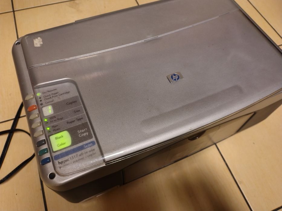 Nowe tusze HP 56 czarny i HP 57 kolor kupione w Vobisie