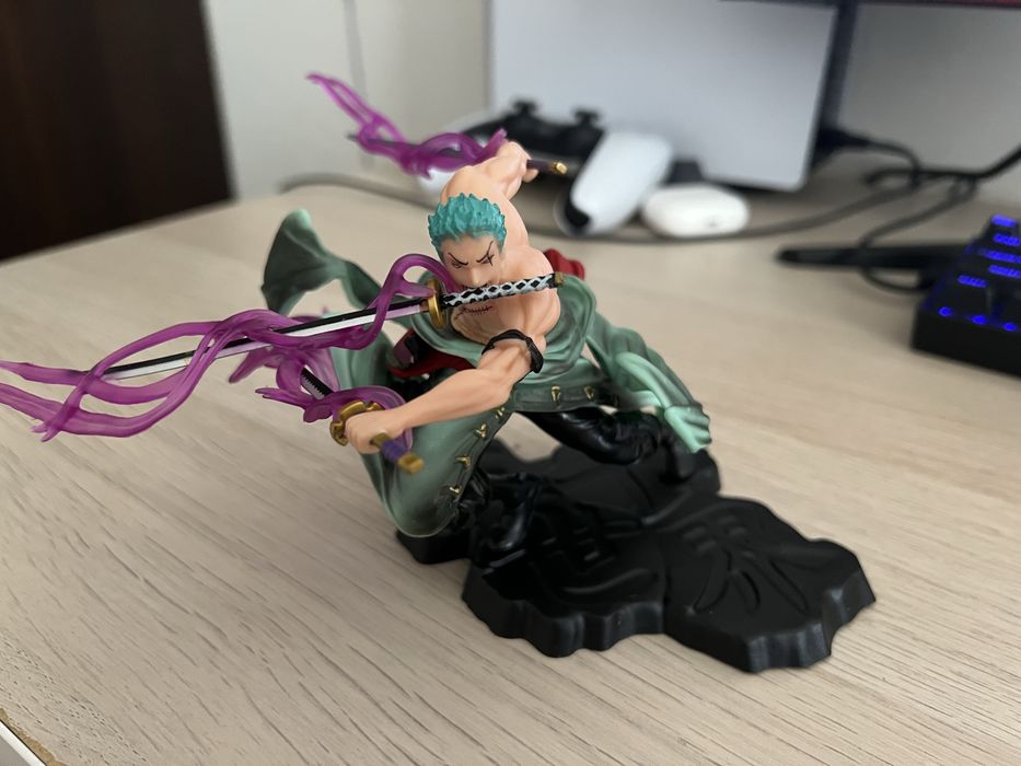 Figurka Roronoa Zoro (ONE PIECE ANIME) 10 cm