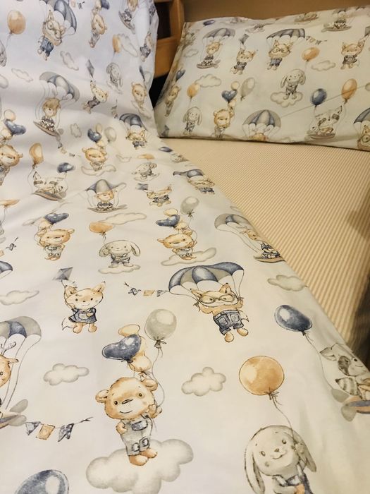 Комплект постільної білизни в дитяче ліжко