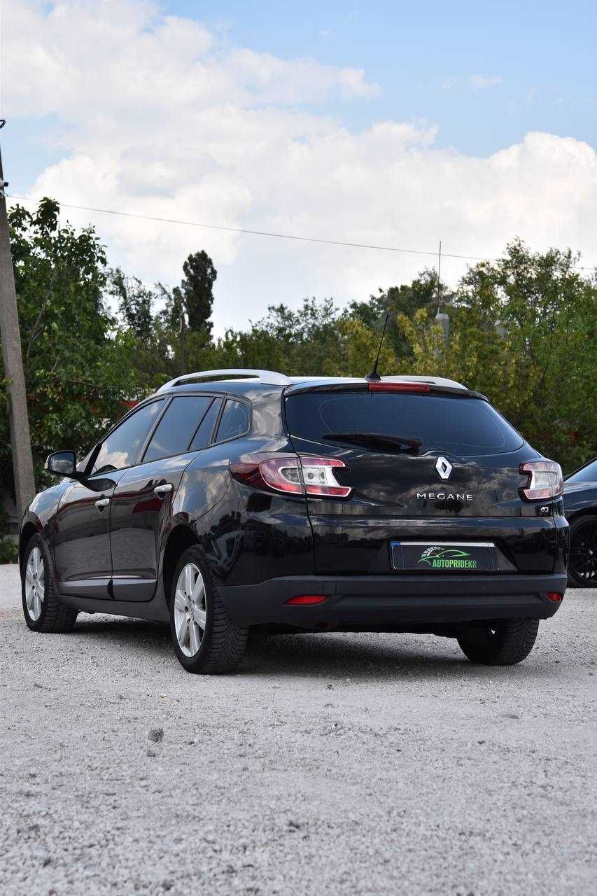 Renault Megane 1.5 дизель автомат, 2011р. (Перший внесок від 20%)