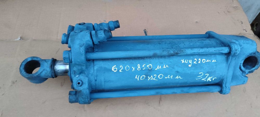 Цилиндр шток гидро