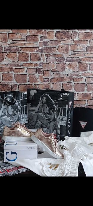 Sneakersy damskie Marki Guess