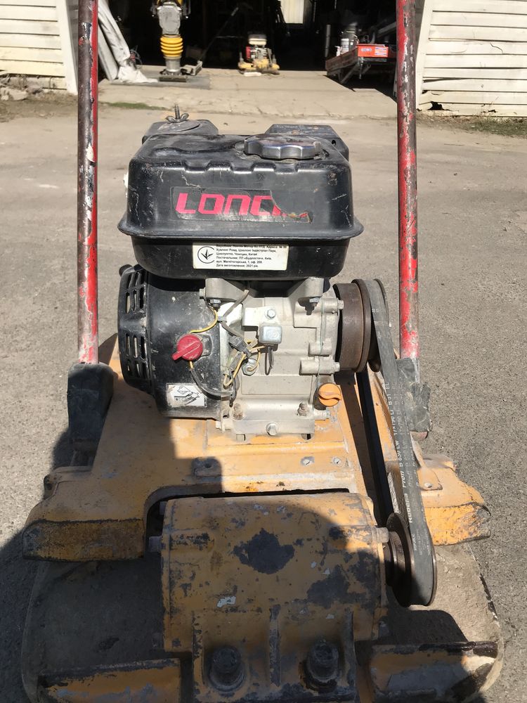 Продам віброплиту 90кг
