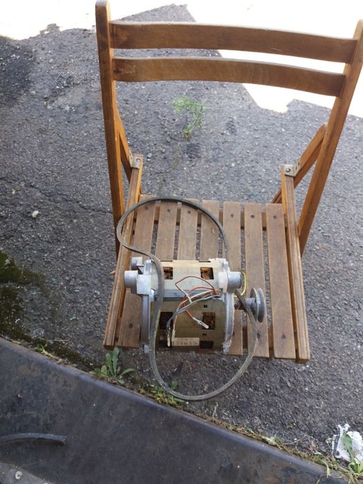 Двигатель для стиральной машины Индезит