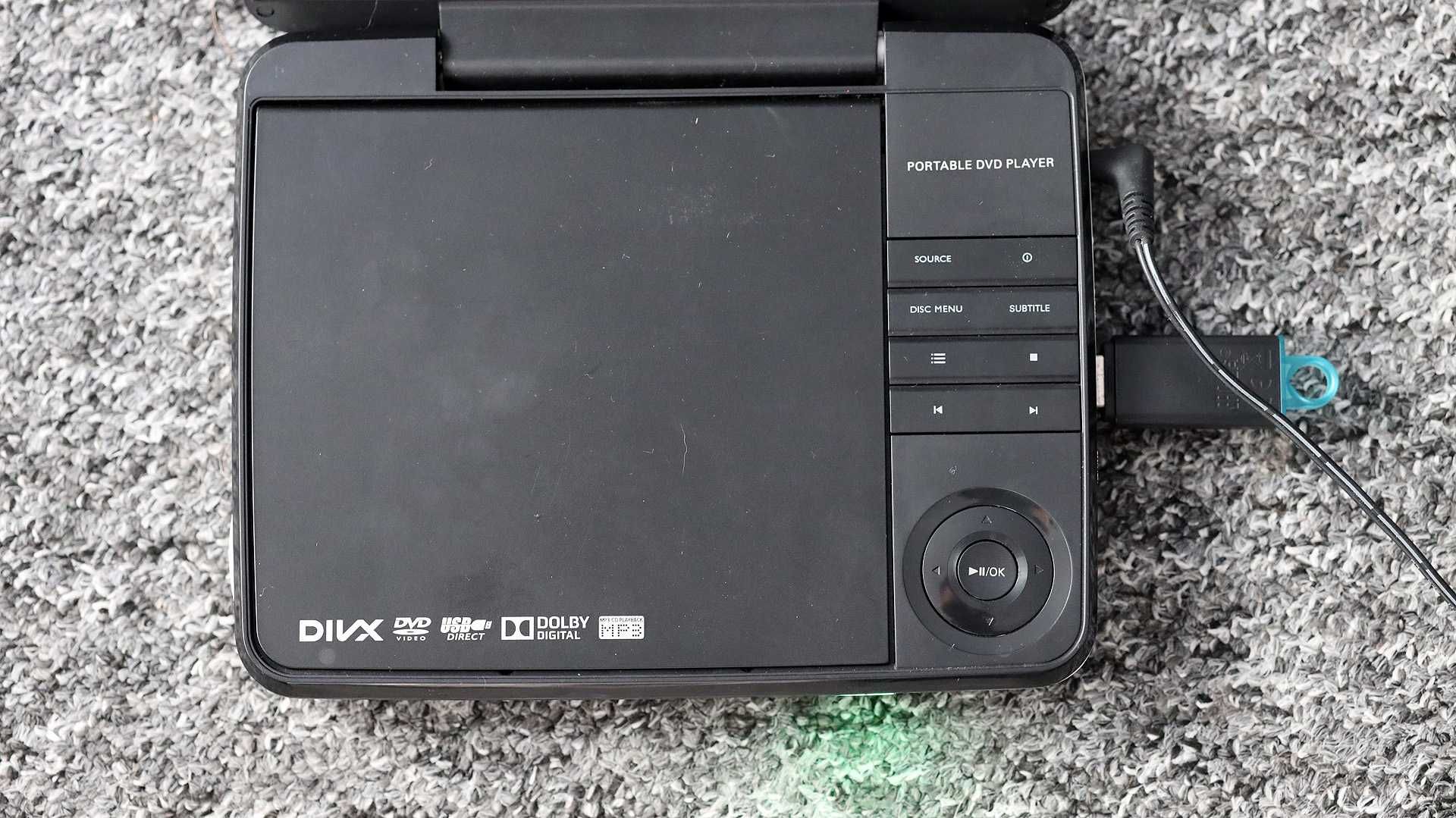 Przenośne DVD Philips PD7030/12 – sprawne, komplet