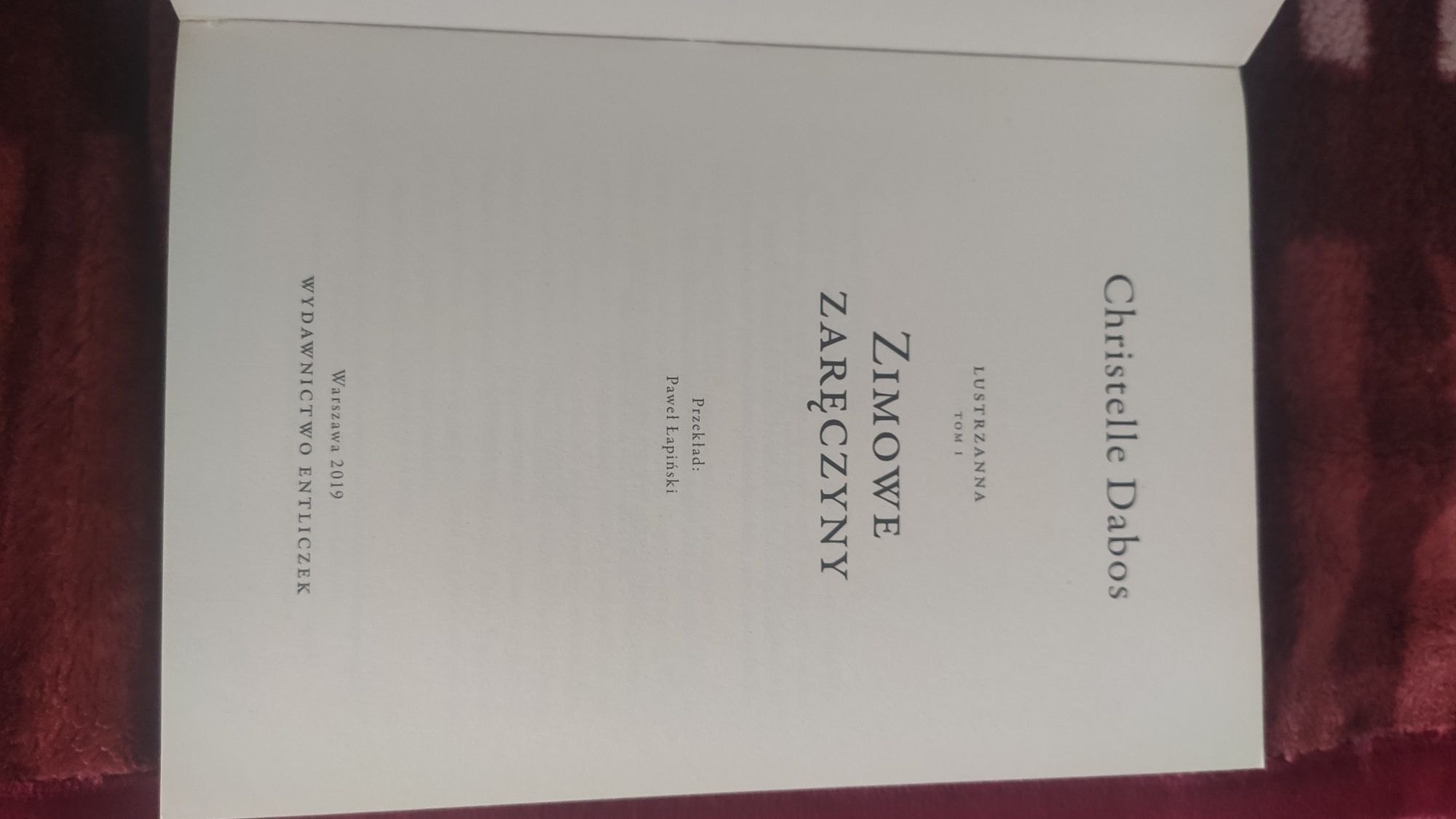 Zimowe zaręczyny christelle Dabos