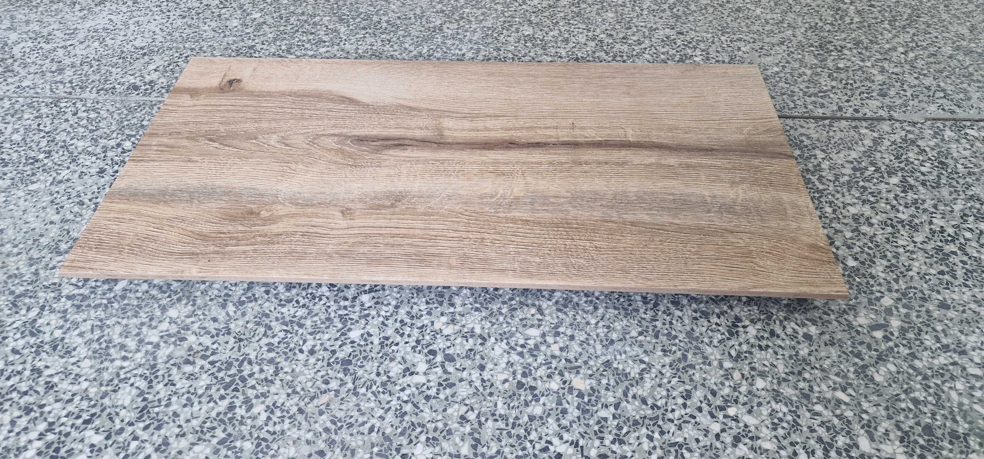 Płytka drewnopodobna brązowa gresowa sgr122 30x60 gat II
