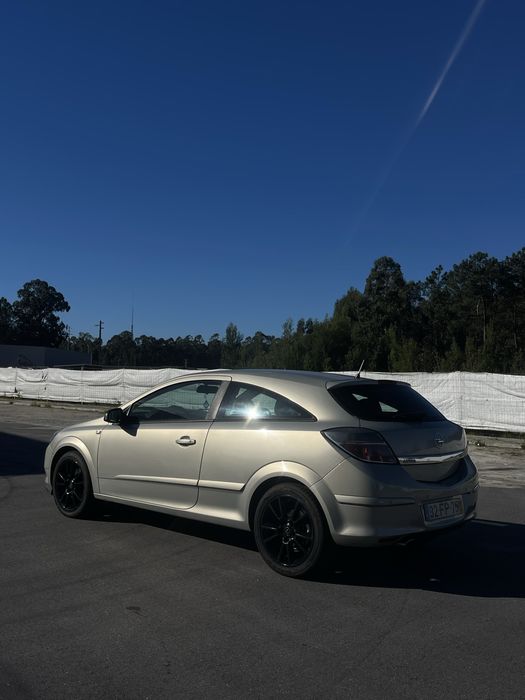 Opel astra 1.7 GTC 125cv