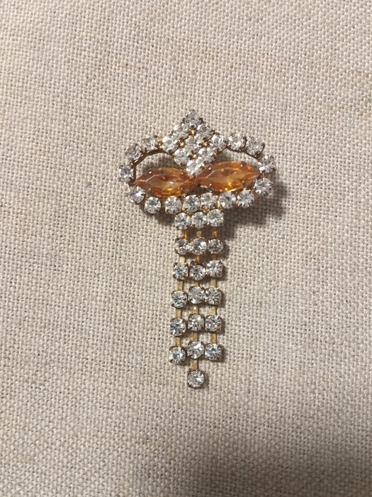 Броши, клипсы . Винтаж