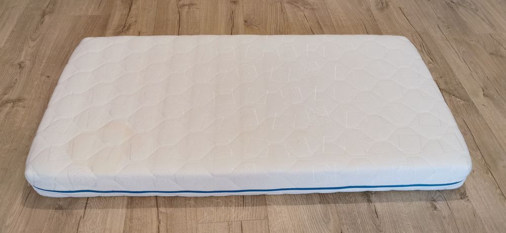 Łóżeczko dziecięce KLUPŚ  120x60