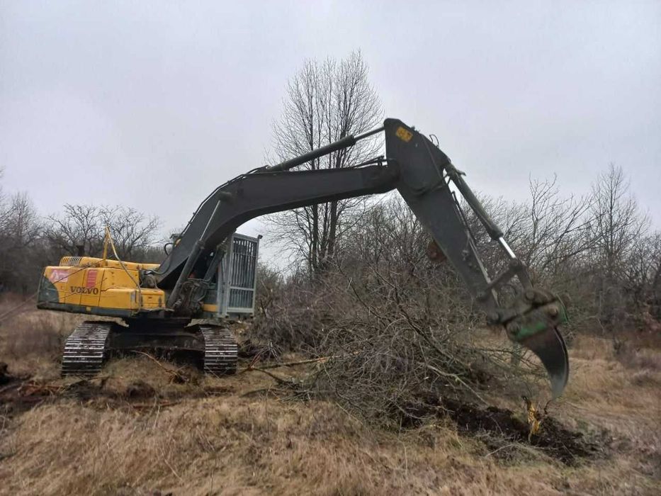 Аренда спецтехники + Полтава экскаватор гусеничный оренда екскаватора
