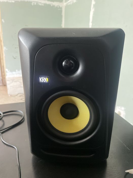 Coluna KRK classic 5
