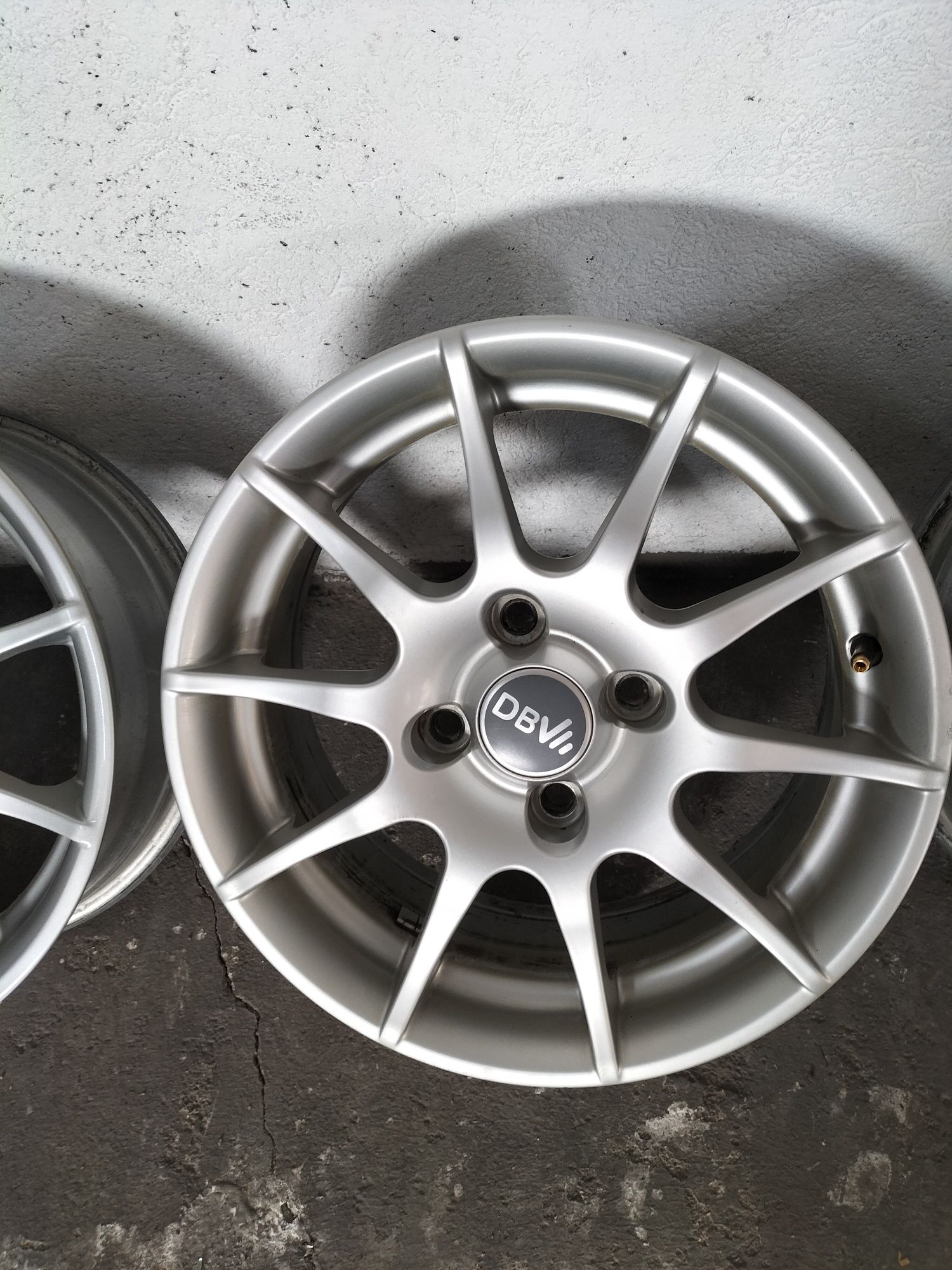 Felgi aluminiowe 15 cali 4x108 Ford Citroen Peugeot