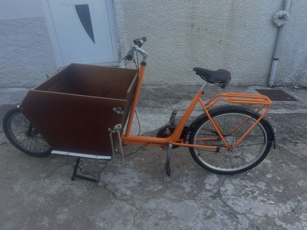 Bicicleta de passeio ou venda ambulante