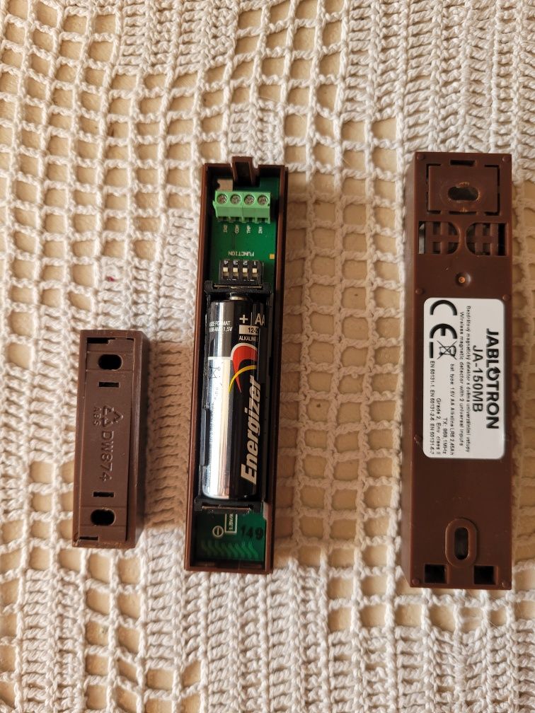Bezprzewodowa czujka alarmowa Jablotron JA-150MB
