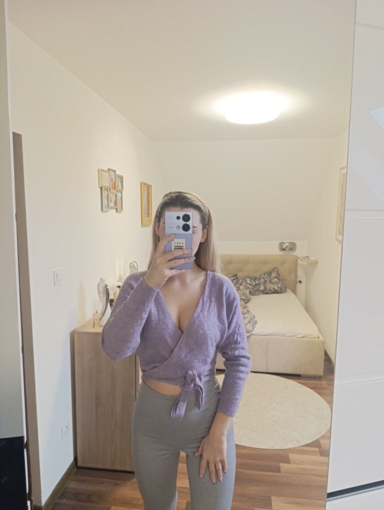 Sweterek sweter sznurek wiązany dekolt alpaka wełna XS s sexy