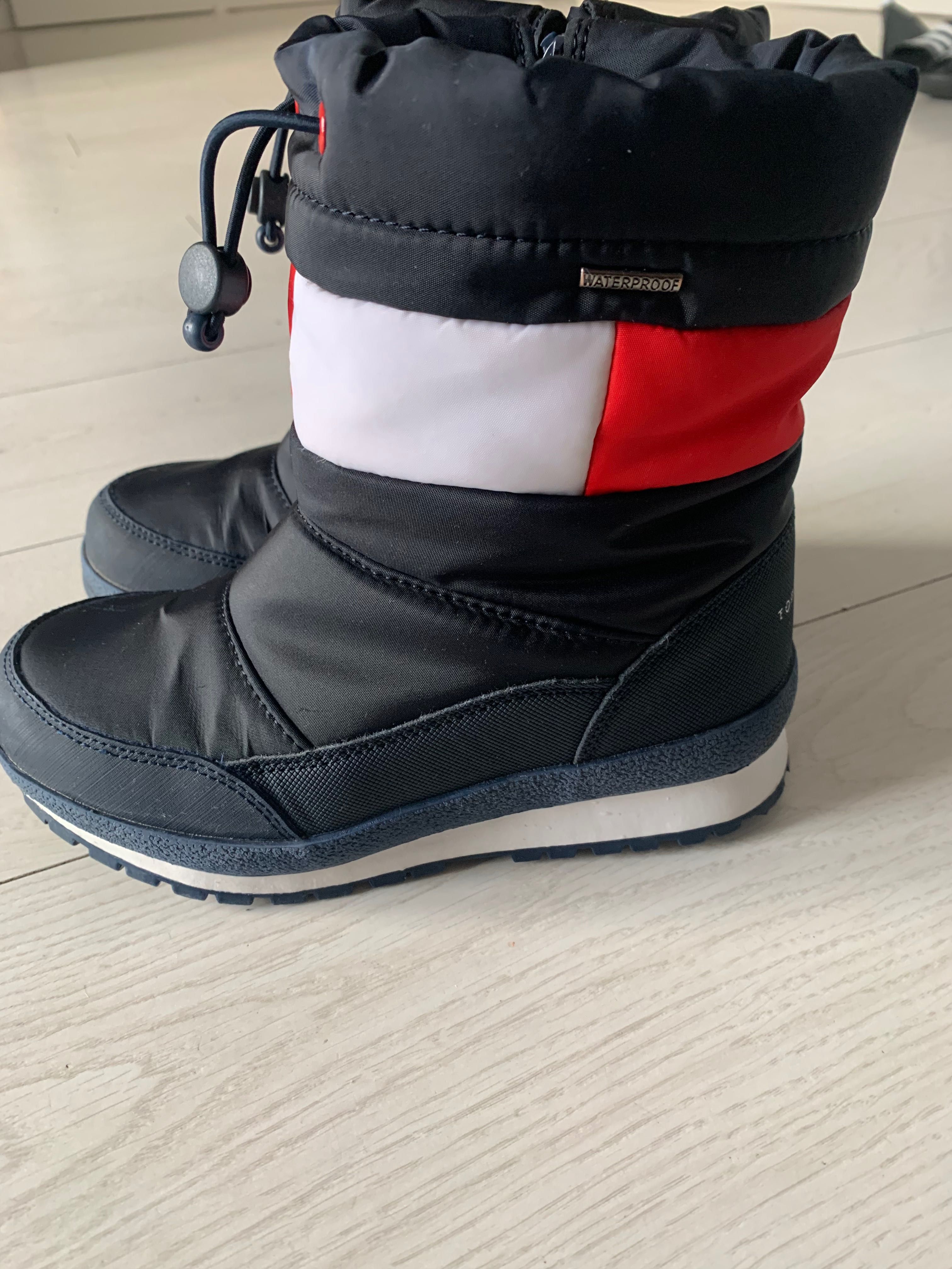 Śniegowce Tommy Hilfiger r 32