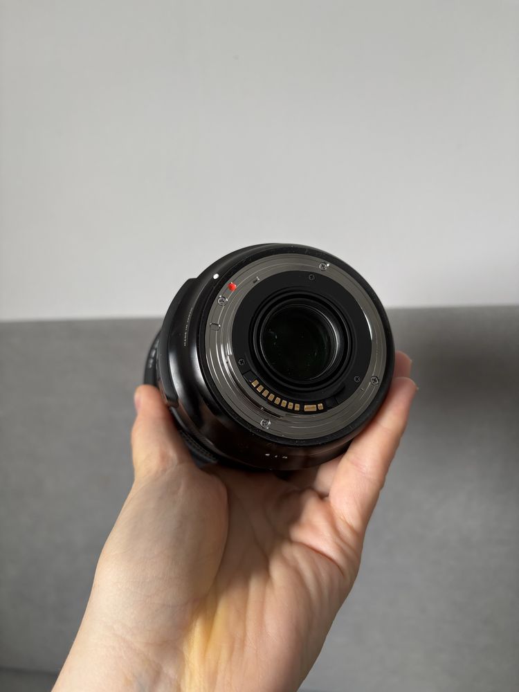 Sigma 24-70mm f/2.8 DG OS HSM Art – Canon