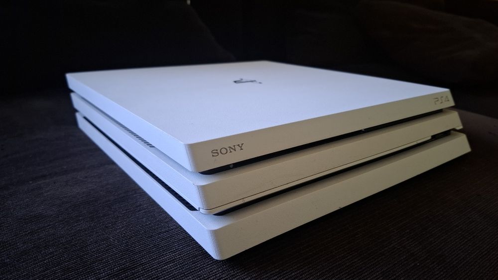Playstation 4 Pro (leia descrição)