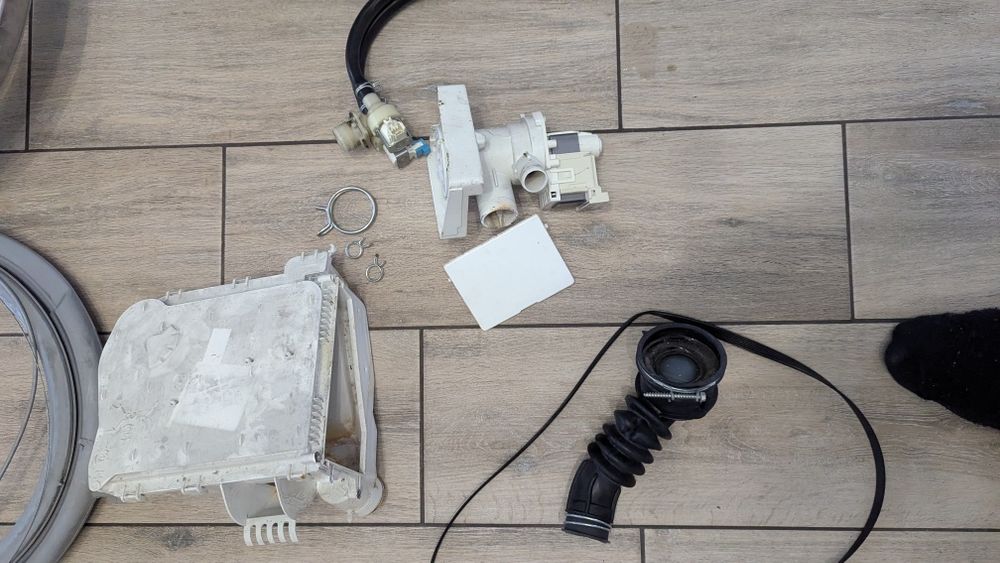 Пральна машина Zanussi lindo 300