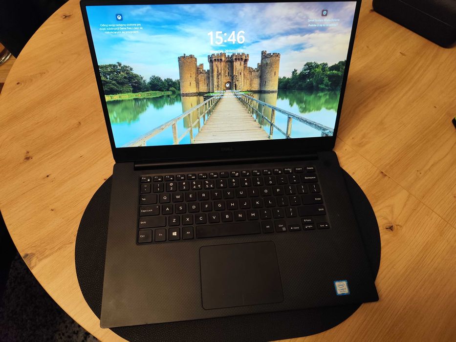 Laptop DELL Precision 5540 i7/32GB/1TB SSD/GPU Nvidia Quattro T1000