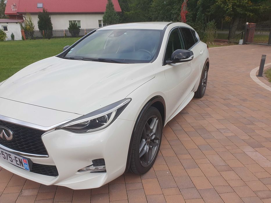 Piekne infinity q30s