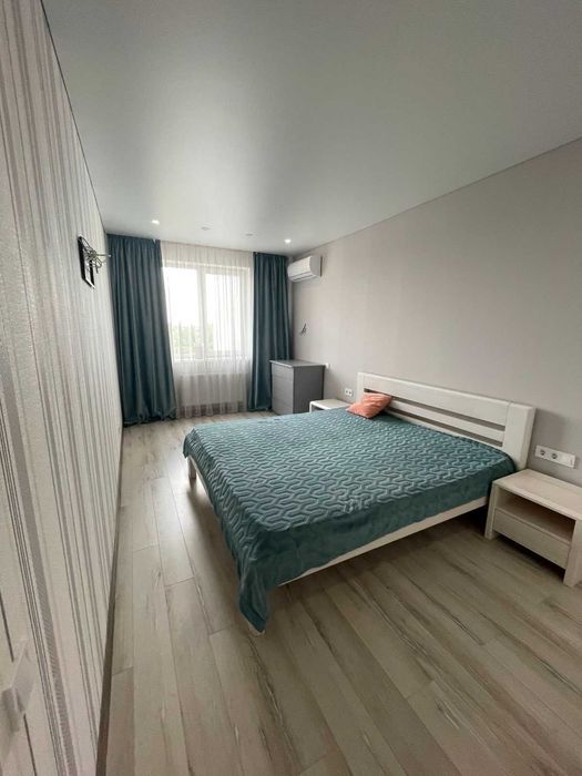 Продам 3-х ком.кв. новострой ЖК Ньютона Федоренко 16 Новые Дома