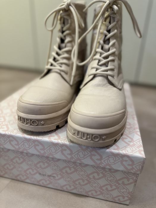 Ботинки liu jo  37 розмір