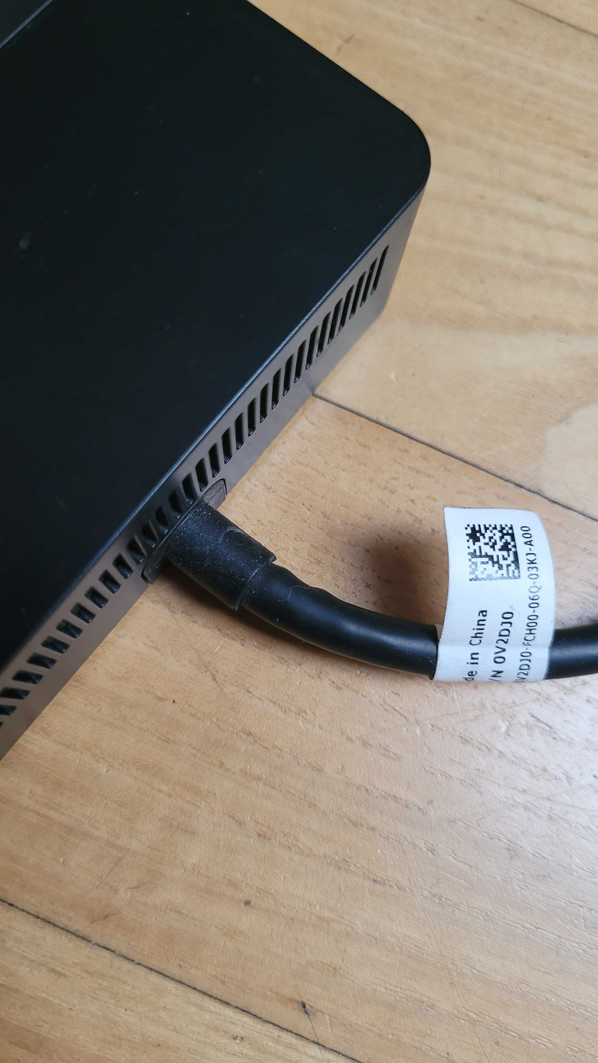 stacja dokująca DELL WD19S K20A + zasilacz