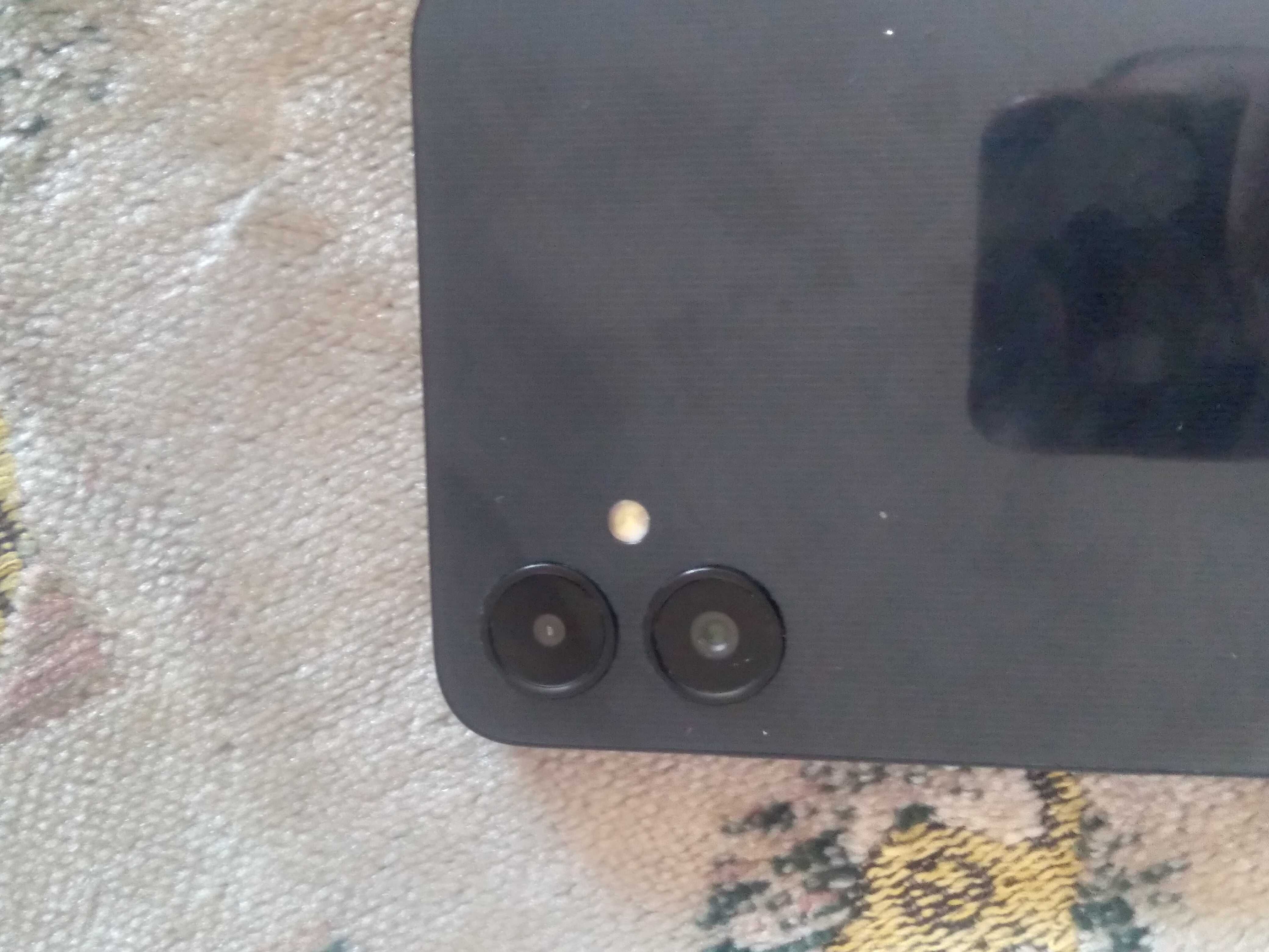 Продам SAMSUNG Аo6
