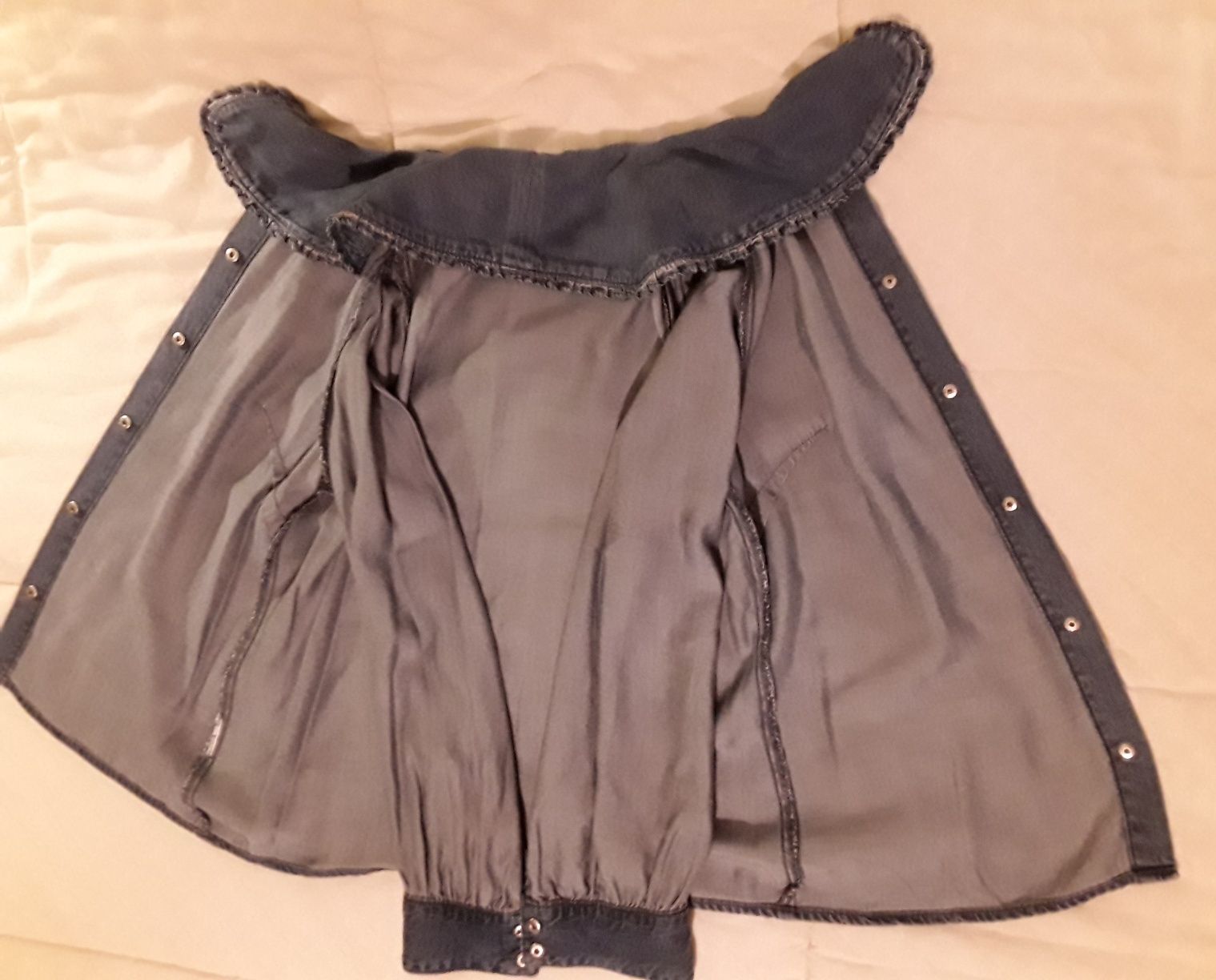 Blusa/Camisa de ganga, para senhora, com bordados, da Promod