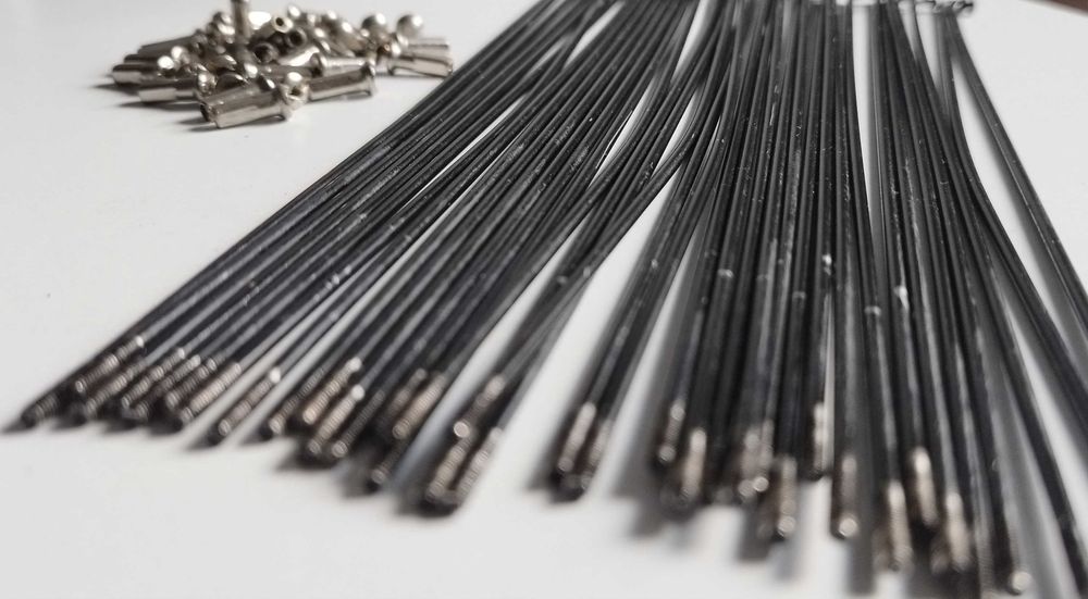 Szprychy czarne 226mm 2,3 + nyple 36szt