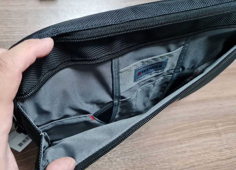 Чохол Wenger BC Top Sleeve 14" і для MacBook Air 15", чорний -29,9%