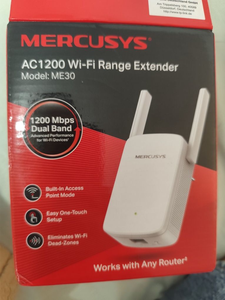 Novo extensor de internet usei pouco tempo tenho a caixa e tudo dele