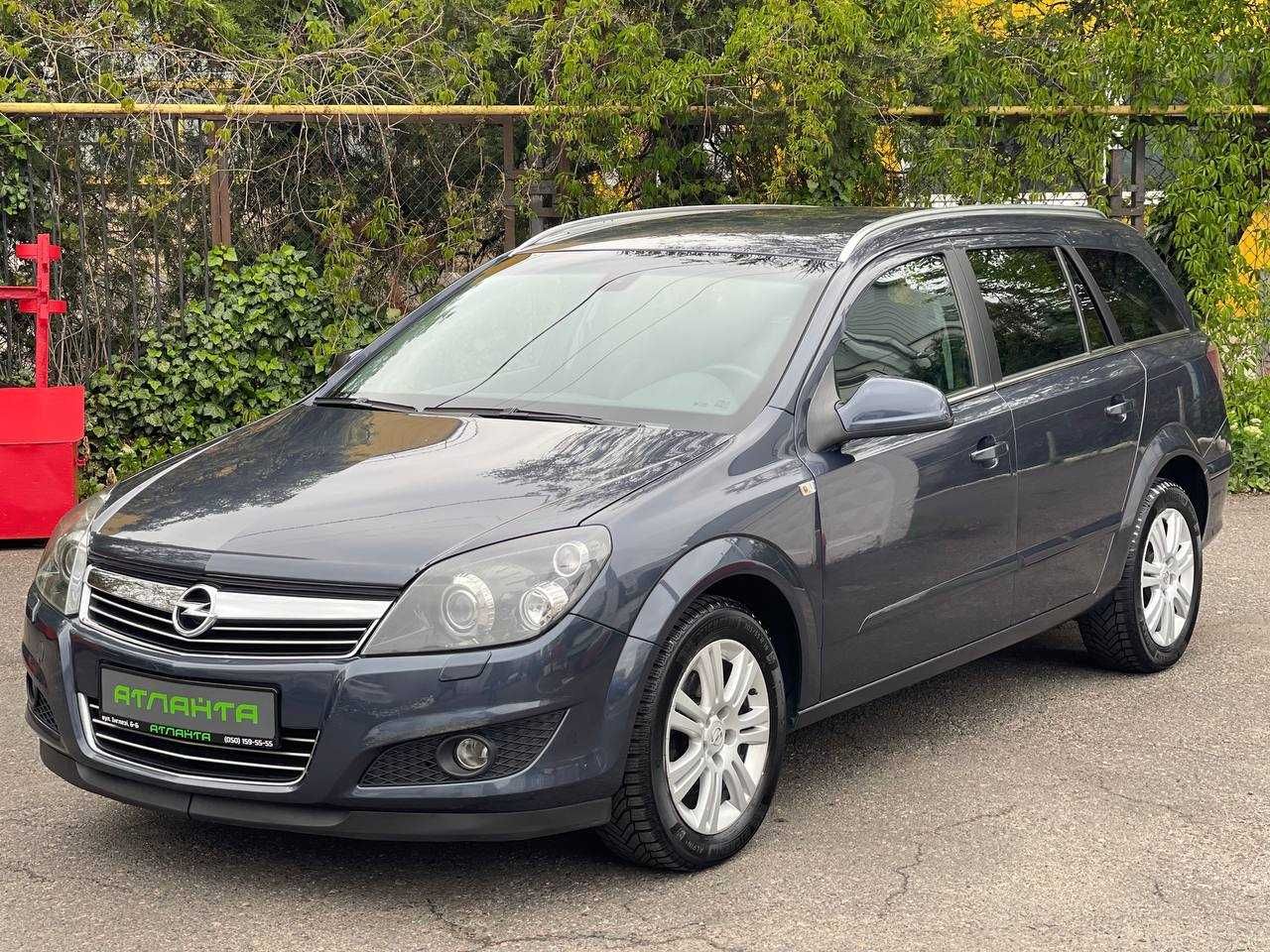 Opel Astra 2010 Газ/Бензин, 1.6 л